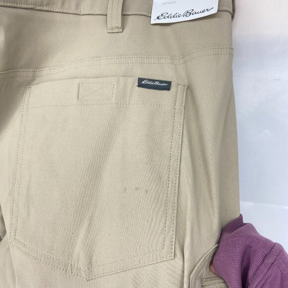 Eddie Bauer Men 38x30 Rainier Pant Nylon Hiking Outdoor Beige Sun Protection NEW - Picture 4 of 11